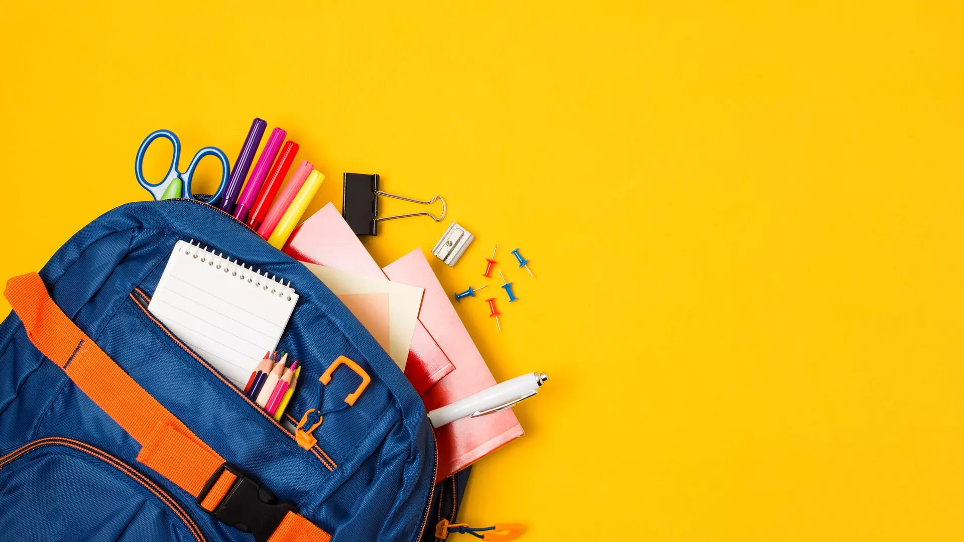 Gastos com material escolar impactam orçamento de 85% das famílias